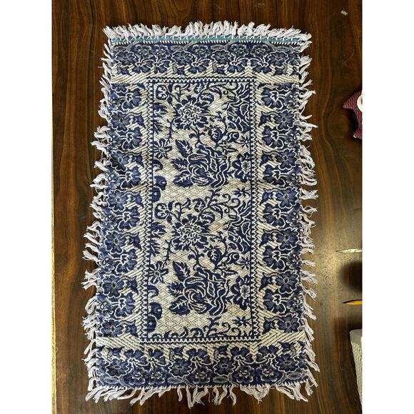 Vintage Blue Floral Woven Table Runner with Fringe - Picture 2 of 6